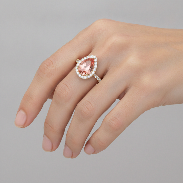 Bague saphir Padparadscha véritable taille poire 2,8 carats avec Halo en Or Jaune 14 carats