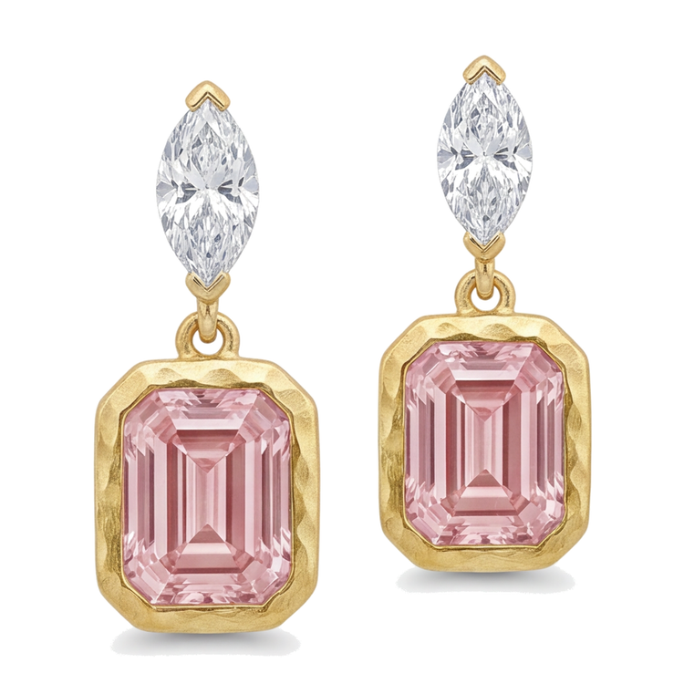Boucles d'oreilles pendantes en Or Jaune 14 carats avec diamants roses de laboratoire 4 carats, Taille Émeraude, Lunette et hauts marquise