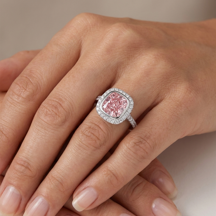 Bague de Fiançailles Diamant Rose 3,35 Carats Taille Coussin