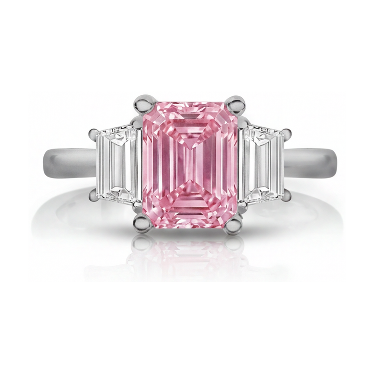 Bague de Fiançailles Diamant Rose 4 Carats Taille Émeraude