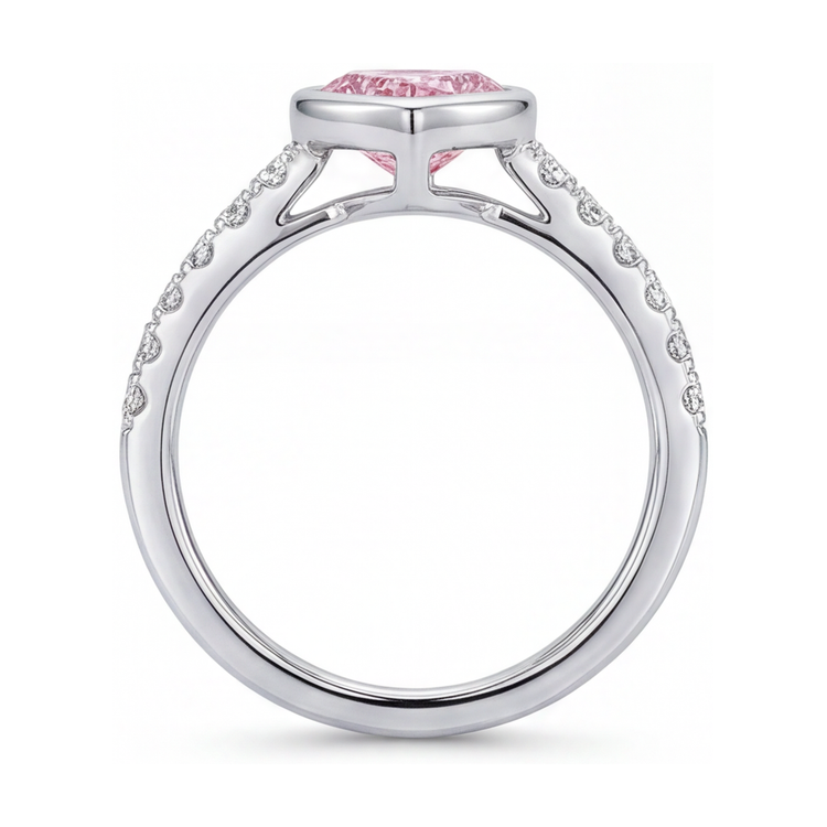 Bague en diamant rose taille cœur 2,35 carats