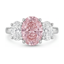 Bague en diamant rose ovale de 4,2 carats