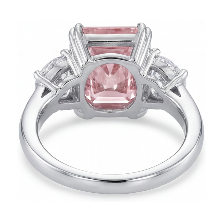 Bague en diamant rose de 4,5 carats taille radiant