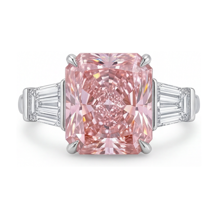 Bague en diamant rose 4,7 carats taille radiant