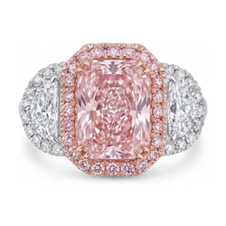 Bague en diamant rose taille radiant 5,1 carats