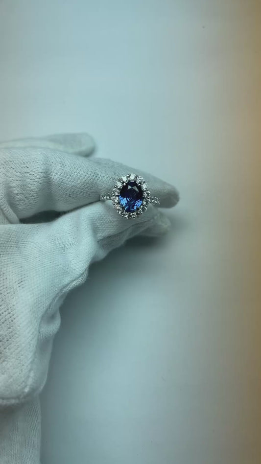 Bague Sri Lanka Saphir Bleu Halo Diamant 4.50 Carats Ou Blanc 14K
