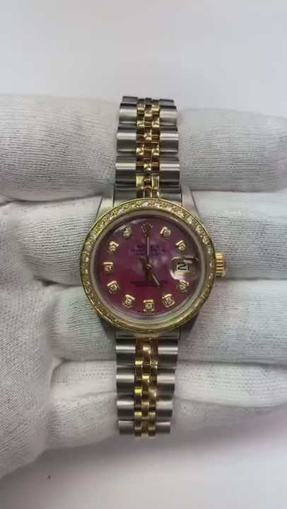 Rolex  Montre pour femme en or jaune 18 carats avec cadran rose serti de diamants