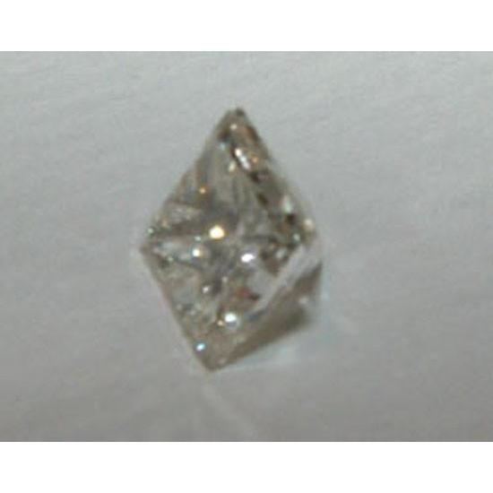 Diamant taille princesse 0,91 carat, pureté VVS1
