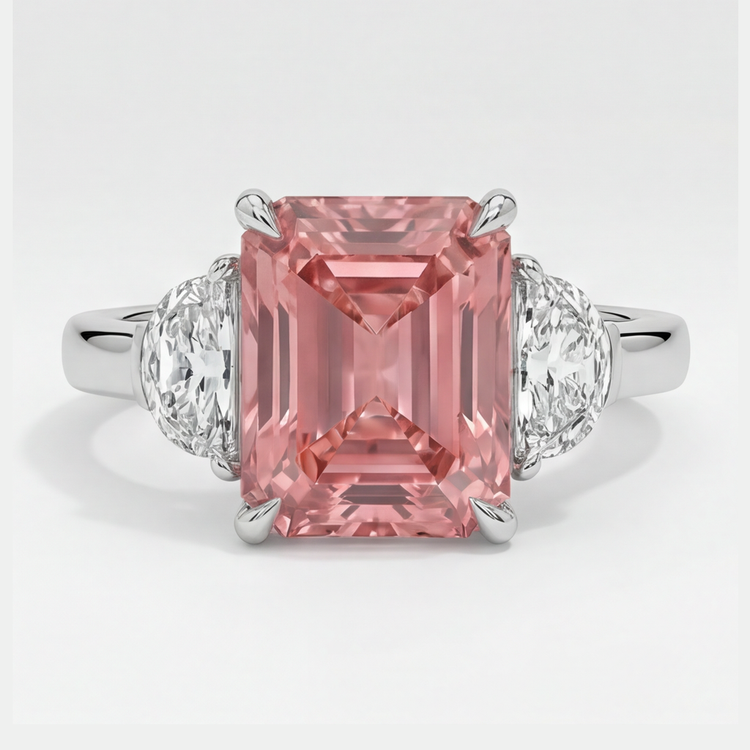 Bague Trilogie Saphir Padparadscha Naturel 3,6 Carats Taille Radiant et Diamants Blancs Demi-lune en Platine