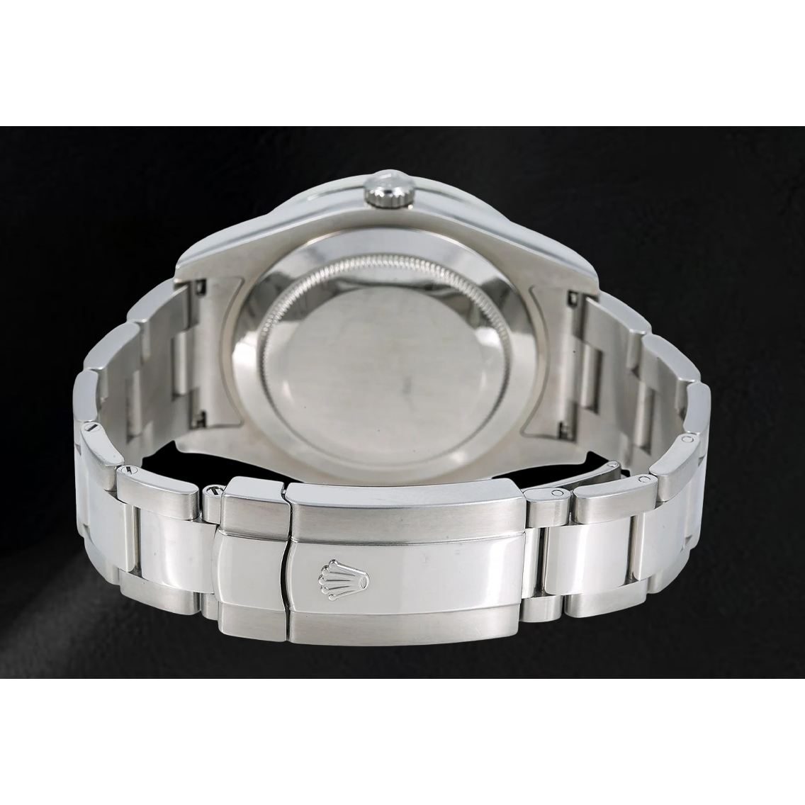 Rolex Datejust 116300 41 mm Montre en Acier Inoxydable avec Cadran Diamants en Nacre Blanche et Chiffres Romains
