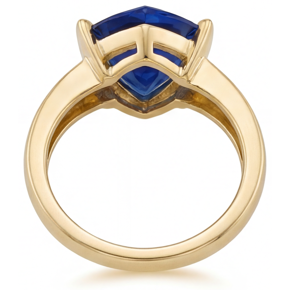 Saphir Bleu Taille Trillion Bague Pierre Précieuse en Or 14K Jaune – vue d'angle