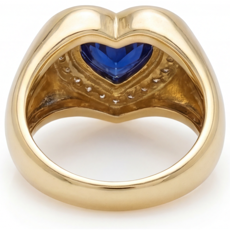 Saphir Bleu Bleuet Taille Cœur Bague Pierre de Couleur en Or 14K Jaune – vue détaillée