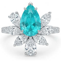 Tourmaline Paraiba Solitaire avec Pierres Latérales – Pureté VVS