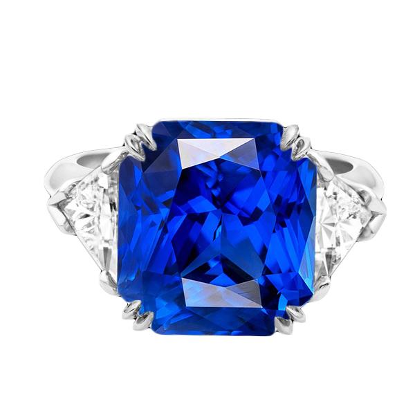 4.50 carats radiant 3 stone ring blue saphir & trillion diamonds