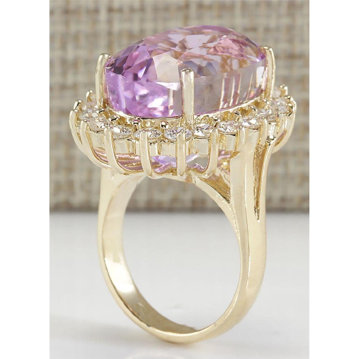 Alliance Rose Kunzite Et Diamants 31.40 Carats Or Jaune 14K - HarryChadEnt.FR