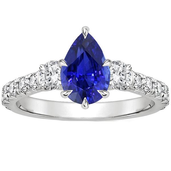 Bague 3 Pierres Avec Accents Saphir Bleu Poire & Diamants 3.50 Carats - HarryChadEnt.FR