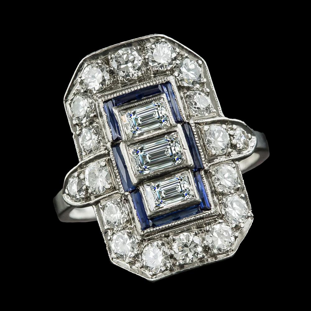 Bague Diamant Émeraude Vieux mineur Saphir Bleu Style 3 Pierres 6.75 Carats - HarryChadEnt.FR