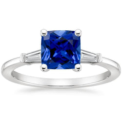 Bague Saphir Bleu Coussin & Diamants Baguette 3 Pierres 2.75 Carats Neuf