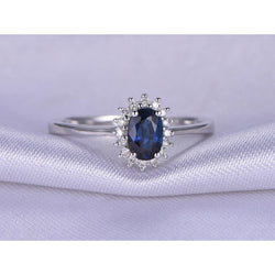 Bague Saphir Bleu Taille Ovale Et Diamant 2.5 Carats Or Blanc 14K