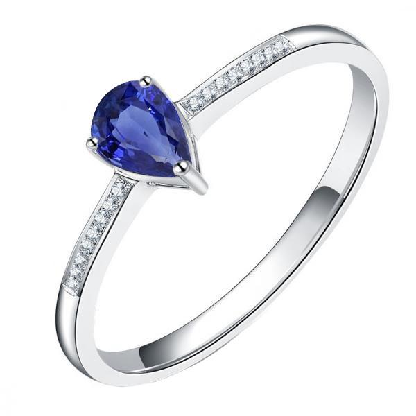 Bague Solitaire Anniversaire Saphir Bleu Sertie Diamants 1.50 Carats - HarryChadEnt.FR