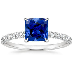 Bague Solitaire Diamant Coussin Saphir Bleu Avec Accents 3.25 Carats