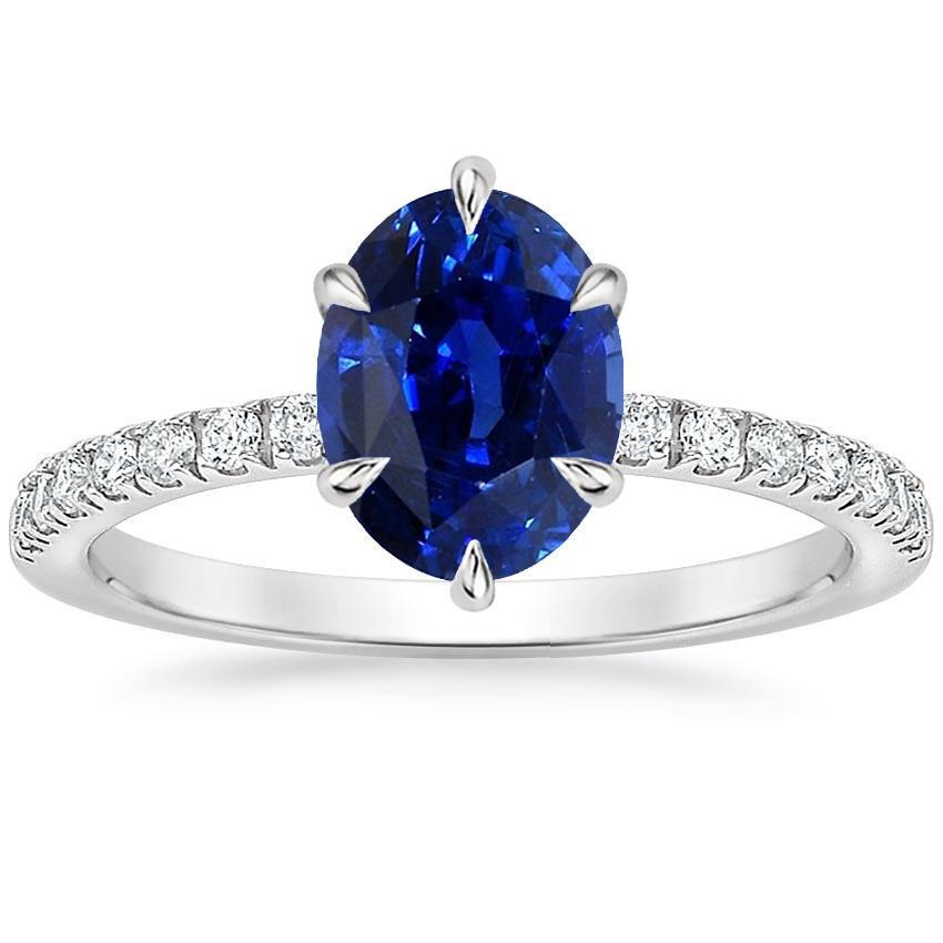 Bague Solitaire Saphir Ovale Avec Accents De Diamants Ronds 4.75 Carats - HarryChadEnt.FR