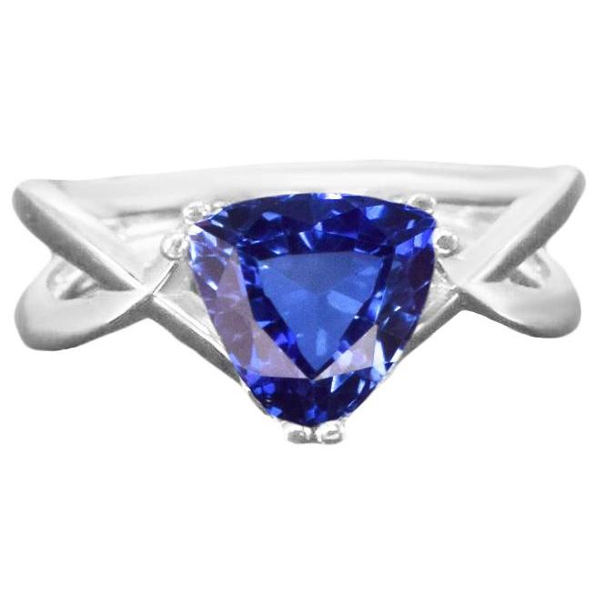 Bague Solitaire Trillion Saphir Bleu Naturel Anneau Fendu 2 Carats - HarryChadEnt.FR