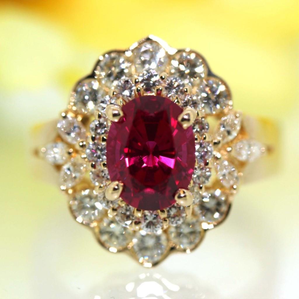 Bague Tourmaline Rouge 6.75 Carats Et Diamants Blancs Or Blanc 14K - HarryChadEnt.FR