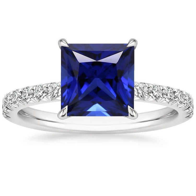 Bague avec accents solitaire saphir bleu et diamants 5.50 carat taille princesse - HarryChadEnt.FR