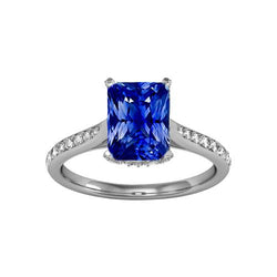Bague de Fiançailles Saphir Radiant Avec Accents De Diamants Ronds 2 Carats