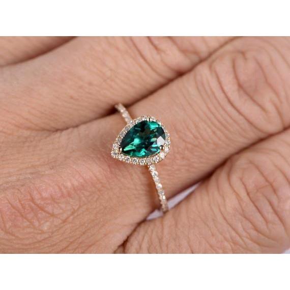 Bague de fiançailles en émeraude verte en forme de poire de 3.95 ct avec diamant - HarryChadEnt.FR