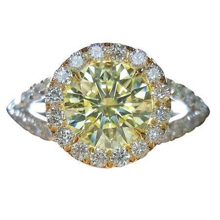 Bague de fiançailles royale avec halo de diamants de 3.50 carats Nouveau - HarryChadEnt.FR