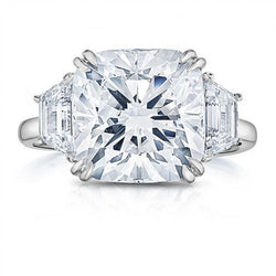 Bague de mariage diamant coussin étincelant à trois pierres de 2.20 carats
