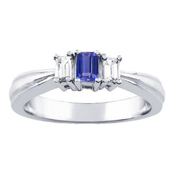 Bague diamant émeraude et saphir de Ceylan 3 pierres 2 carats tige conique