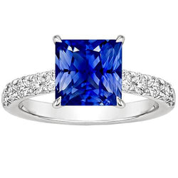 Bague diamant pour femme en or princesse saphir bleu accentué de 4.50 carats