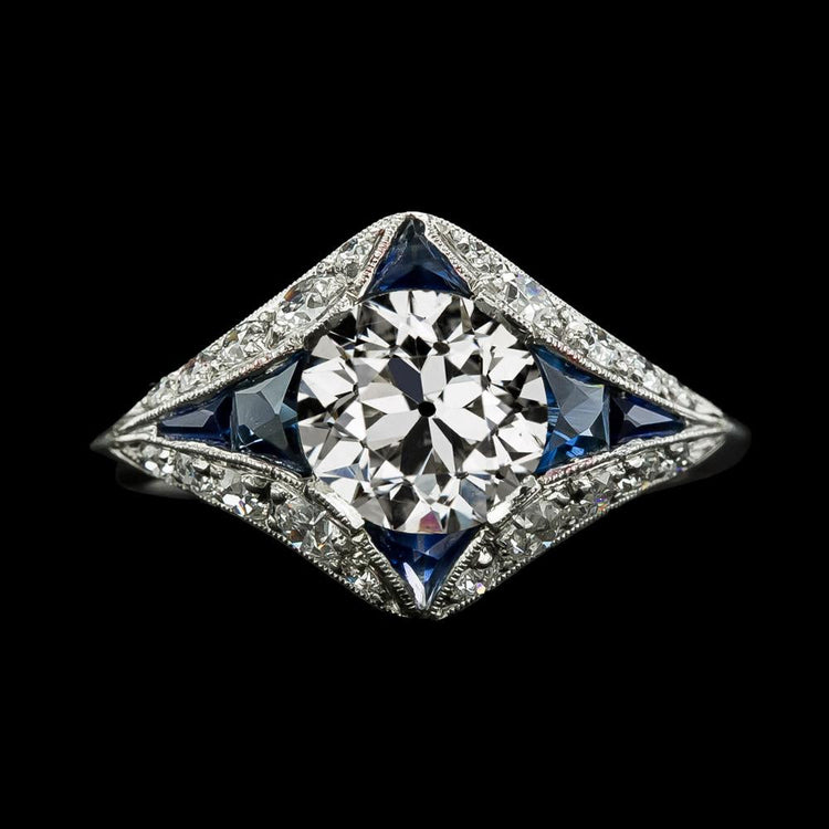 Bague diamant saphir taille ancienne et trapèze 3.75 carats Milgrain - HarryChadEnt.FR