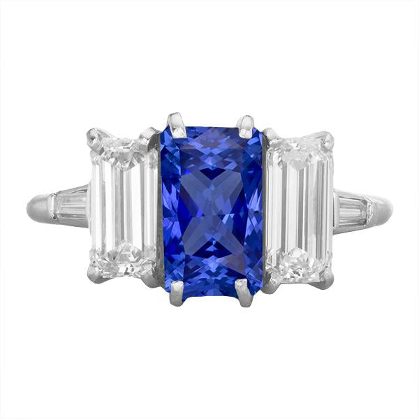 Bague en or anniversaire saphir 3.75 carats émeraude et diamants baguette - HarryChadEnt.FR