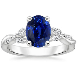 Bague en saphir bleu avec marquise et accents ronds 4.50 carats