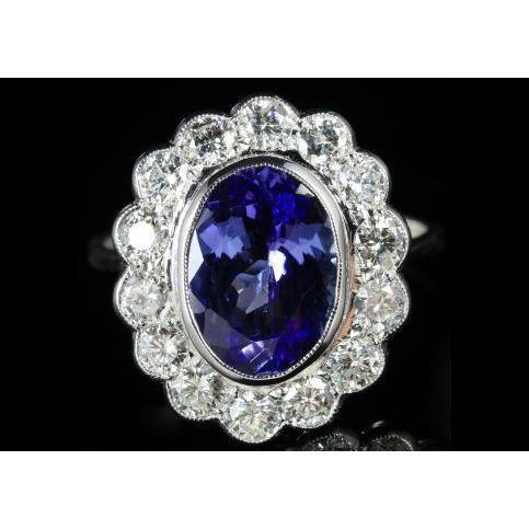 Bague en tanzanite ovale sertie de lunette de 5.15 ct avec diamants en or blanc 14 carats - HarryChadEnt.FR