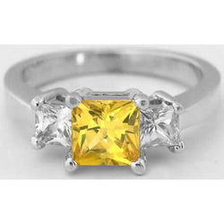 Bague princesse diamant jaune saphir 5 carats 3 pierres or blanc 14K