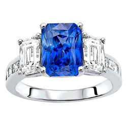 Bague saphir radiant diamant princesse et émeraude 4 carats serti de chaîne