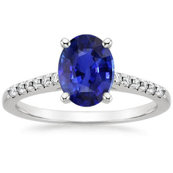 Bague sertie de diamants ronds taille ovale saphir du Sri Lanka 5 carats