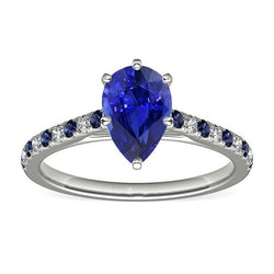 Bague solitaire taille poire avec saphir bleu et accents de diamants 2.50 carats