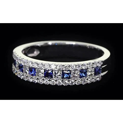 Bande d'éternité confortable 3 ct avec pierres de saphir bleu accentuées Or blanc 14 carats