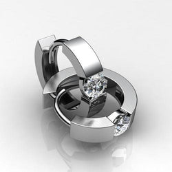Boucle d'oreille en or blanc avec diamant solitaire serti dans un canal de 2 carats