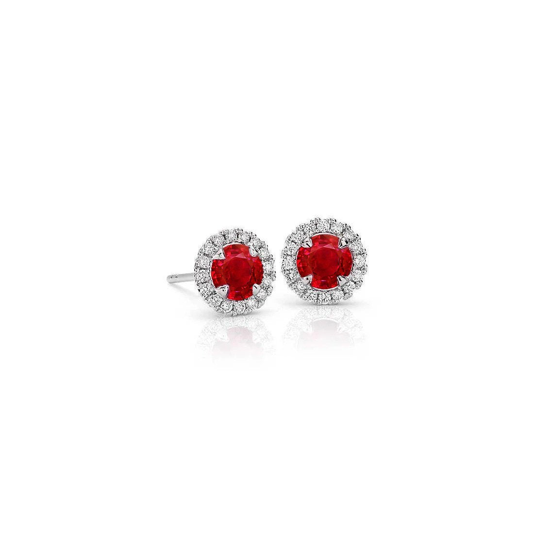 Boucles d'oreilles Halo Clous d'Or Blanc Taille Ronde 3.80 Ct. Rubis Avec Diamants - HarryChadEnt.FR