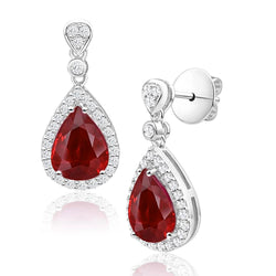 Boucles d'oreilles pendantes pendantes en rubis rouge et diamants taille poire 5 carats en or blanc