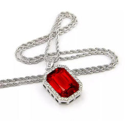 Collier avec pendentif diamant rond taille émeraude et rubis rouge 7.35 ct. GT 14K