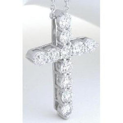 Pendentif croix en diamant Coupe Ronde de 3,3 ct en or blanc 14K