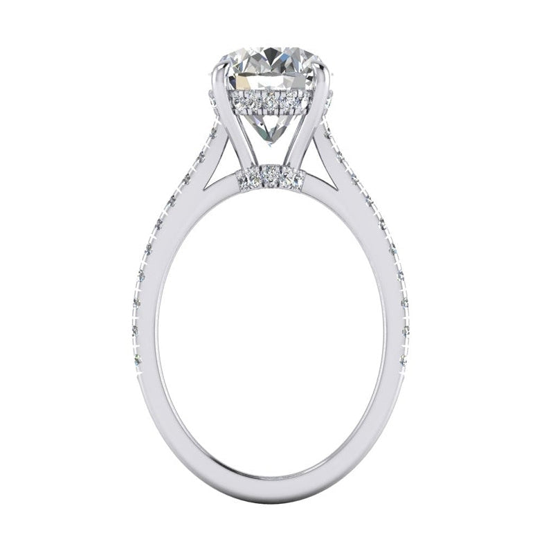 Bague de fiançailles en diamant ovale halo caché avec accents 5.50 carats